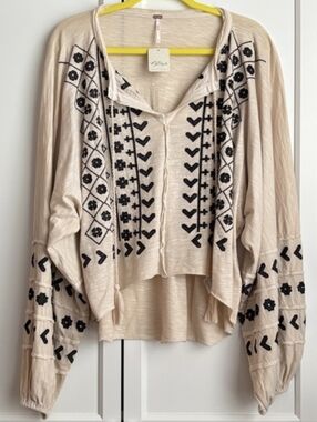 100 Cotton FREE PEOPLE Savannah Embroidered Top XS NwT